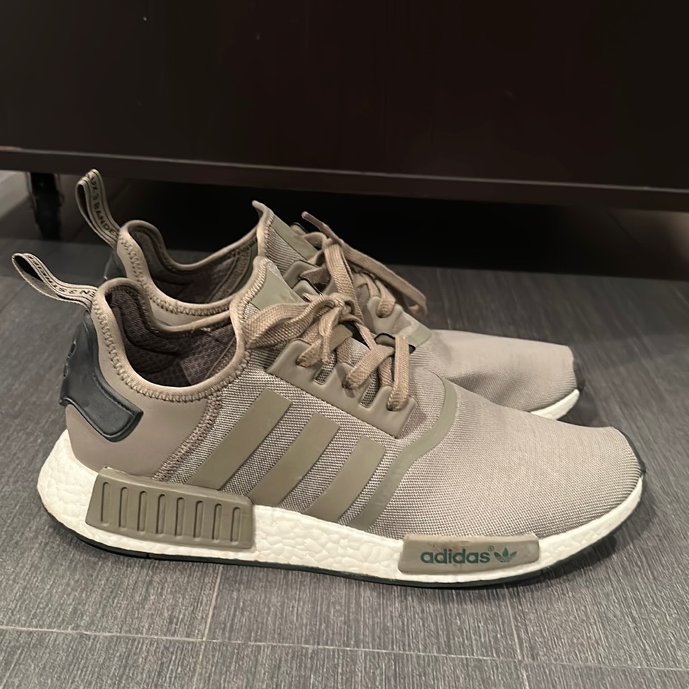 Adidas NMD_R1 Geen